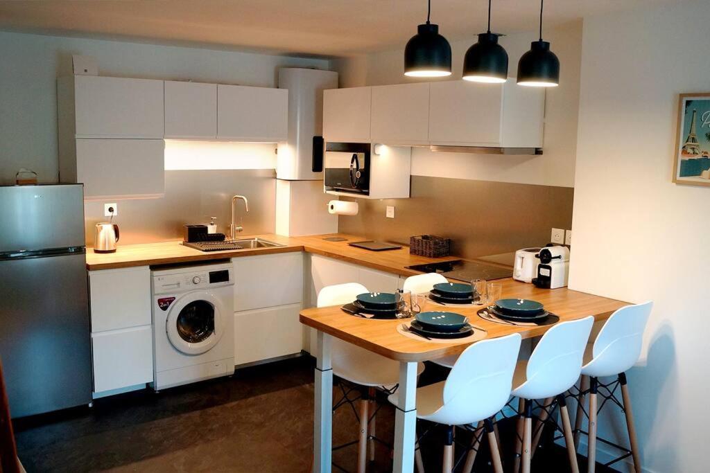 Appartement The Cozy Downtown Duplex à Chevreuse Extérieur photo